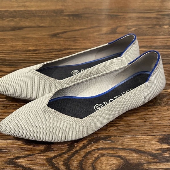 Rothy's Shoes The Point - sz 9.5 Gray w/ Blue Trim - Picture 3 of 5